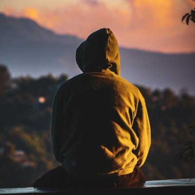 rms0_4's profile picture. hanging outside till midnight... making the most out of daytime 🎶