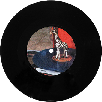 disquebrocante's profile picture. Des disques, des brocantes, un tumblr. Bienvenue aux amoureux des brocantes & la musique. Créé par @MiniMike_. https://t.co/71Pk2dIM