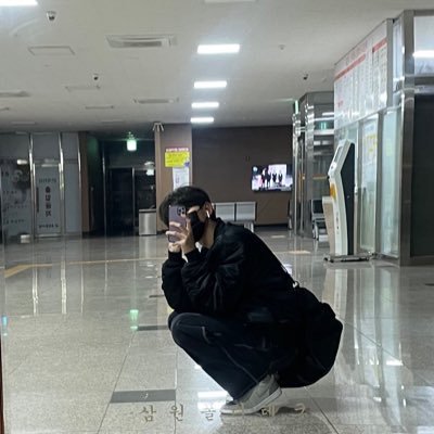 yunghun02's profile picture. 