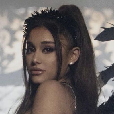 musicnewsandtea's profile picture. fan account