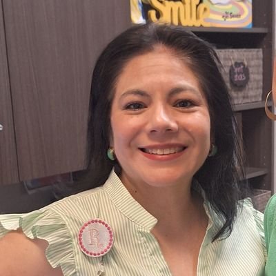 Elizabeth Rodriguez Profile