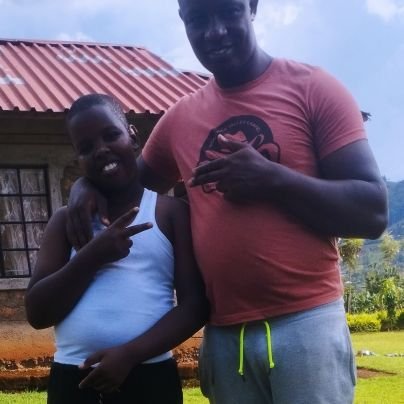 Staunch farmer , business man for better lubricant oil and gas DM husband to vane dad 2