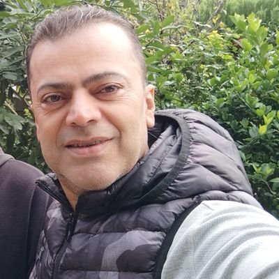 farshidmoshiri's profile picture.