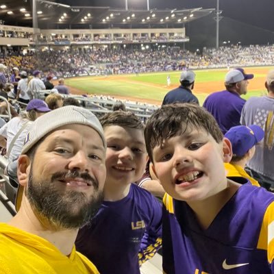 father @saints @cubs @lsu @pelicans love sports. #GeauxTigers #WhoDat