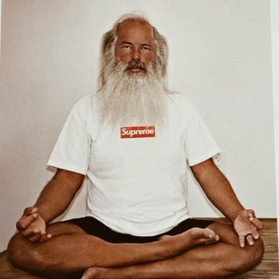 yogigurumonk's profile picture. attracting freedom + building ecom brands