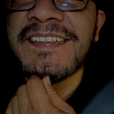 Escribo para recordarme, desahogarme, aprender y reír. Es una bitácora de mis experiencias y sentimientos. Nada es personal.
