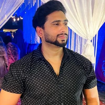 webdevhiii's profile picture. Mern Stack Developer 

HTMl, CSS , JavaScript, Bootstrap
React , Redux, Tailwind, Node , Mongo Db .