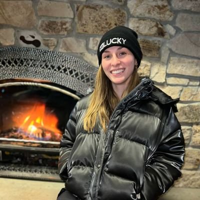 Linda1313a's profile picture. I'm here for fun 😄 and willing to meet new peoples 😉💕😘