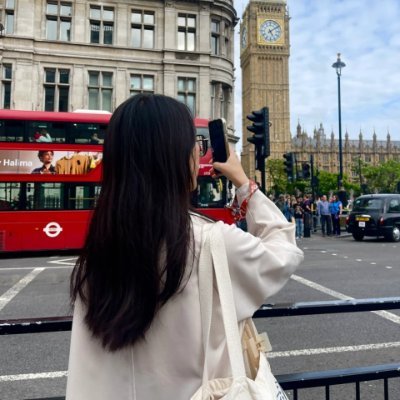 HateEtnec's profile picture. Living my best Thai life in London 🇹🇭❤️🇬🇧 | Work hard, dream big 🌟