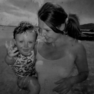 charlieboo4's profile picture. Daughter of a  military emergency physician..❤ my job as a  Peds oncologist . Adopt 🐕 Born in 🇺🇲 made in 🇮🇪 Yes Ireland is in Europe for those at the back