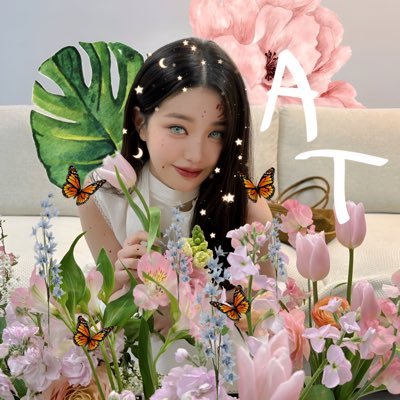ㅤㅤ ⠀ ⠀ ⠀ ⠀ 嘆き. —𝐑𝐄𝐃 𝐂𝐀𝐑𝐌𝐈𝐍𝐄. Él siempre decía que para conocer a alguien hay que primero saber de dónde viene. 𝐗𝐗𝐕𝐈.