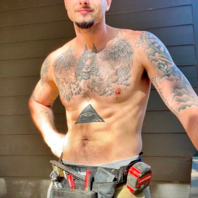 Magicmike878811's profile picture. Straight Foot Dom | Drains | Customs | OF coming soon 💰 app - $mikestackssss 😈😈😈🌶️🌶️