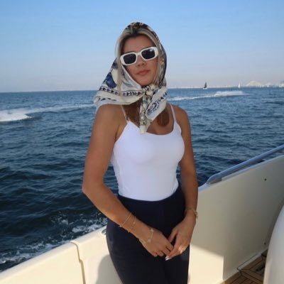 DonaldJenn19477's profile picture. help people with less experience trade and earn profits with copy trading methods