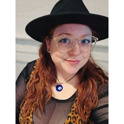 *western witch *ostomy occultist *spookytime spoonie *fantasy femme fatale *loving lurker *she/her *Twitch Affiliate💜 *Mod for #RogerClark