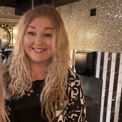 Lauren Wintrip Profile