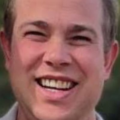 doodleteddie's profile picture. politics and sports