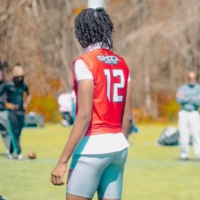 C/O 2028🎓|height 5’10|IB 145|40 yard-4.8|GPA 3.4|POS QB| “You can do anything through the power of god” # - 214-776-5923