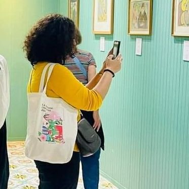 SaraKharfi's profile picture. Journaliste culturelle et blogueuse