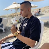 Strength (@dann19__) 's Twitter Profile