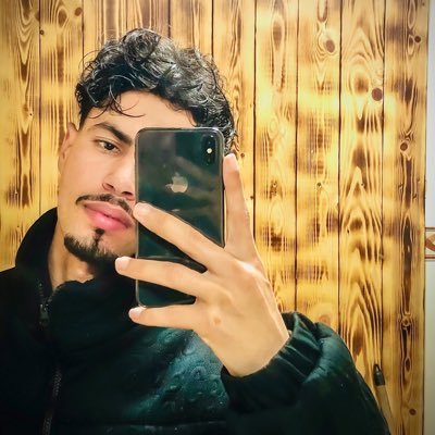 lmagaurni60955's profile picture. 