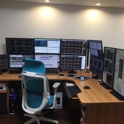 koisurukarren's profile picture. CFD、日経先物専業トレーダー。 よく新宿ゴールデン街にいます。
