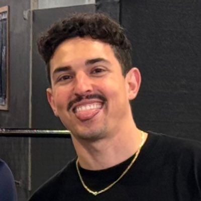 reevie_'s profile picture. Curious life long learner.