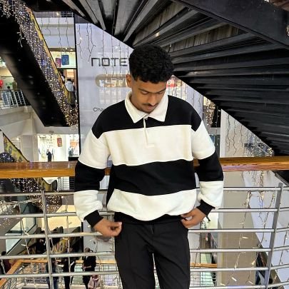 Superrvalll's profile picture. Valorant player 
Role : duelist / sentinel
20yo