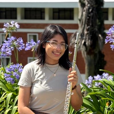 _agdah12's profile picture. 🐋Software Engineering                                                                        
💻 Infrastructure consultant