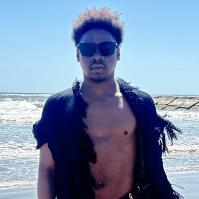 damajia_'s profile picture. 20.