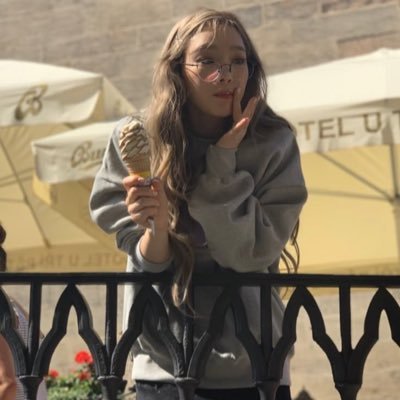 𝑅𝑒𝑑 𝑉𝑒𝑙𝑣𝑒𝑡 || 𝐴𝑒𝑠𝑝𝑎 || 𝑬𝑿𝑶 || 𝑮𝒊𝒓𝒍𝒔 𝑮𝒆𝒏𝒆𝒓𝒂𝒕𝒊𝒐𝒏 || 𝑩𝑰𝑵𝑰 𝑬𝒏𝒕𝒉𝒖𝒔𝒊𝒂𝒔𝒕 🥰