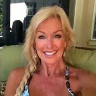 anitalongd13's profile picture. GSU ‘94 • UGA ‘98 • Tailgate Queen • Honor Roll Mom • Looking to test out my new vaginoplasty on a willing young man (8 in+)🙈🌷🍆