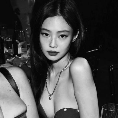 ladiesti's profile picture. 