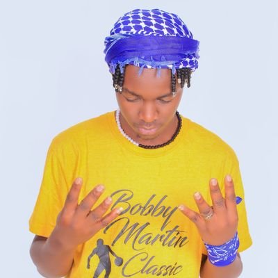 inersbaby's profile picture. Artist and streamer