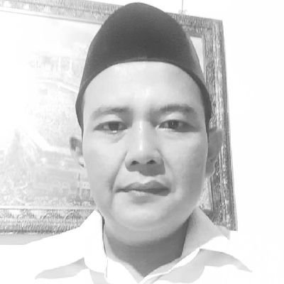 MiftaHuda147900's profile picture. 