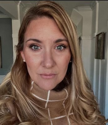 ShannonFABINN's profile picture. mom life with a side of anxiety 
simple beauty & organic CBD
pastor's wife & mom of 3-real life not just a highlight reel! 
my must haves