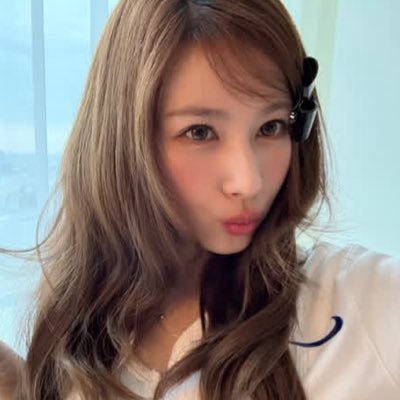 imbitscrf's profile picture. 