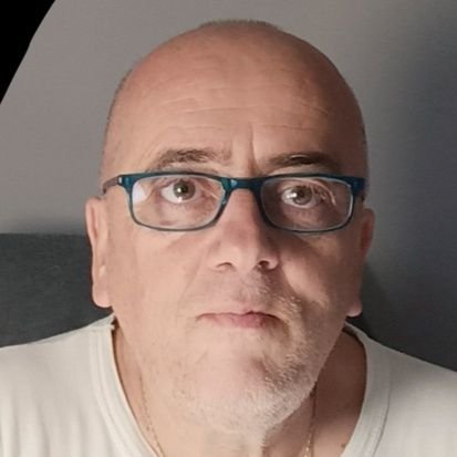 xpsarris's profile picture. 