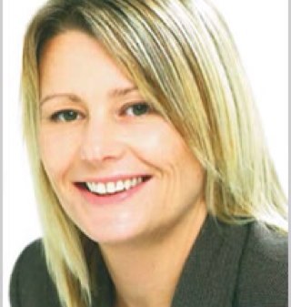 charmainleek's profile picture. 