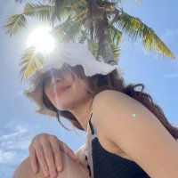 J (@esnyrnoots) 's Twitter Profile Photo J (@esnyrnoots) 's Twitter Profile Photo