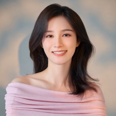 elleliao4's profile picture. ViewsMyOwn