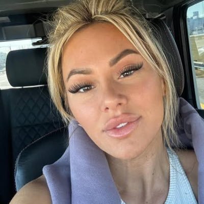 professional smokeshow 🐰🏀😼BBN Send mail to P.O. Box 148734 Nashville, TN 37214