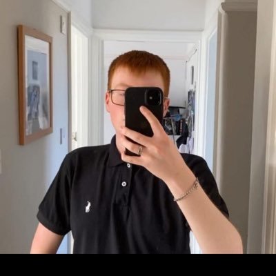 CharlieH892's profile picture. 20 🎶