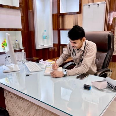 Ramrajs07699162's profile picture. "Positive Mind, Happy Heart "