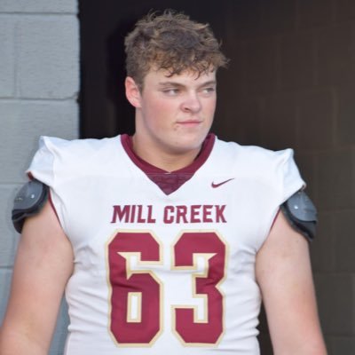 6’2 275|’26|4.32 GPA|DE|DT|Nose Guard|54’Shot-put|625 Squat|325 Bench|300 PowerClean|Head Coach @coachjlovelady| https://t.co/oR4K04KUpp