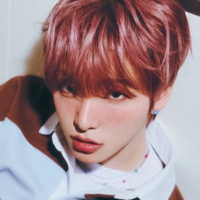 daily #SEOHO content until he's discharged from the military 🧡🐿️ updated everyday after 12 AM KST
