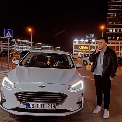 Mathusalem_'s profile picture. İlk batışını ben gördüm güneşin, Gün dönümüne sen yetiştin. Kaptanı benim bu geminin, En son ben çıkarım; Panik etmeyin!