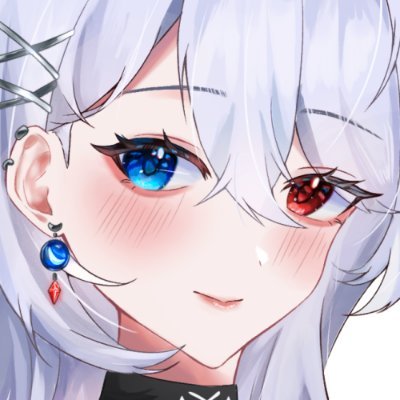 potato moon i draw and sometimes stream it
#lunatiercomms
https://t.co/Cxld69oYBh