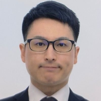 SHOWSTANDBY's profile picture. 社会人芸人2年目■濃いめのハイボール、銀幕リリィ、京橋ホール
無言フォロー界のニューウェーブ
大阪万博2025出演 / M-1グランプリ2024 2回戦