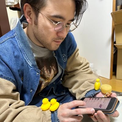 laugh_ee_ling's profile picture. 