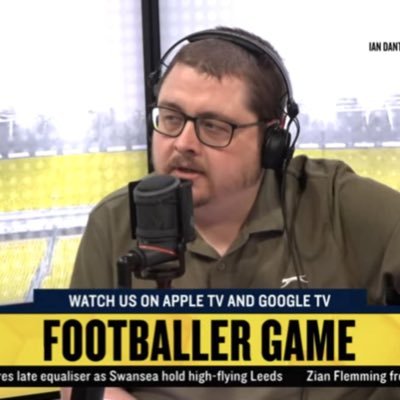 @talkSPORT Audio Producer reece.lock@talksport.co.uk Arsenal sufferer, Millwall sympathiser, Kayfabe aficionado Views my own.